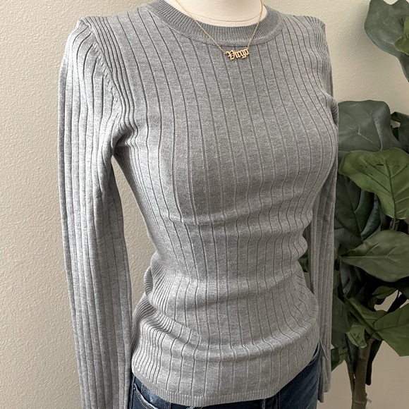 Rib knit sweater long sleeve top - Picture 2 of 2